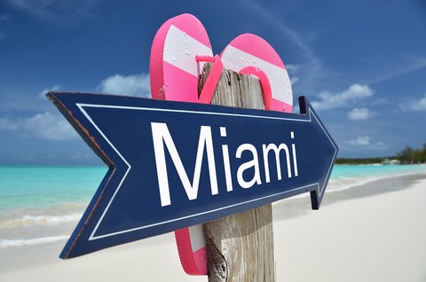 Ev alanlara Miami ve Bahamalar tatili hediye