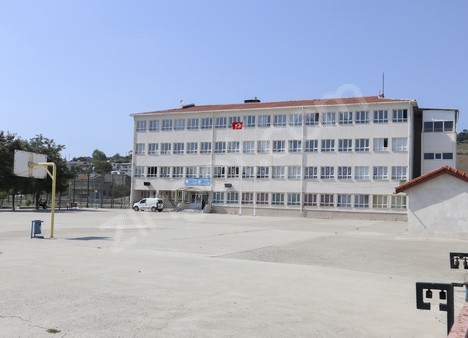 Osman Caneri Ortaokulu