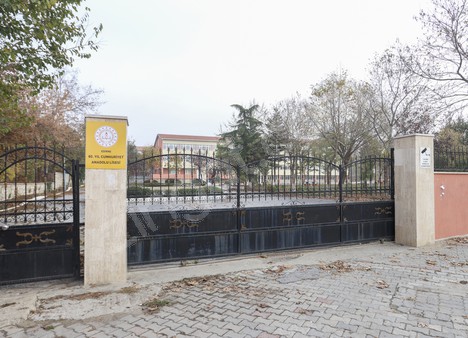 80 Yıl Cumhuriyet Anadolu Lisesi