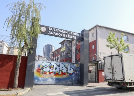 Süleyman Demirel Anadolu Lisesi