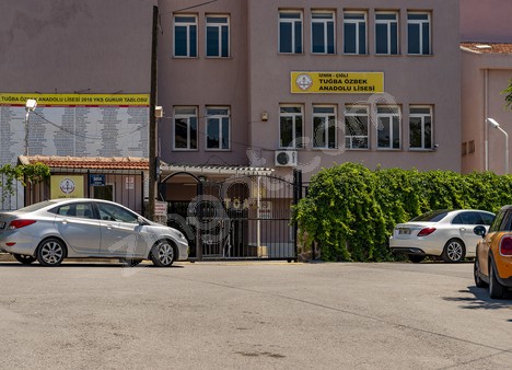 Tuğba Özbek Anadolu Lisesi