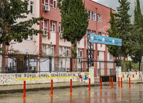 Atatürk Ortaokulu