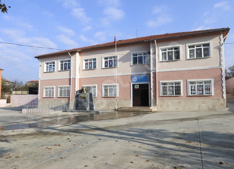 Üsküp Atatürk İlkokulu