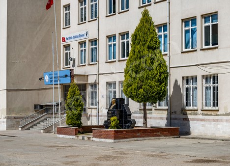 Sait Kalaycıoğlu Ortaokulu