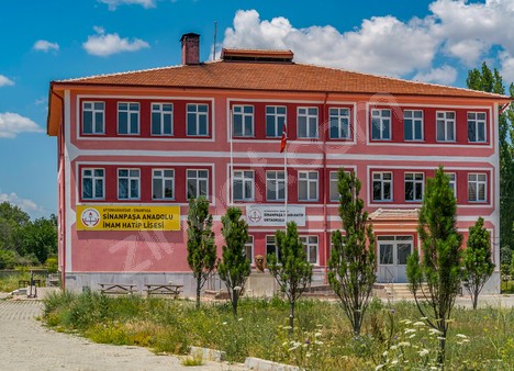 Sinanpaşa Anadolu İmam Hatip Lisesi