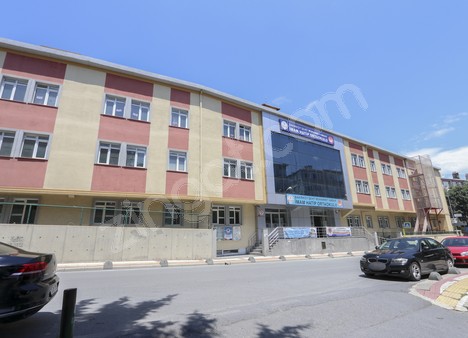 Bakirköy Şehit Muhammet Ambar İmam Hatip Ortaokulu
