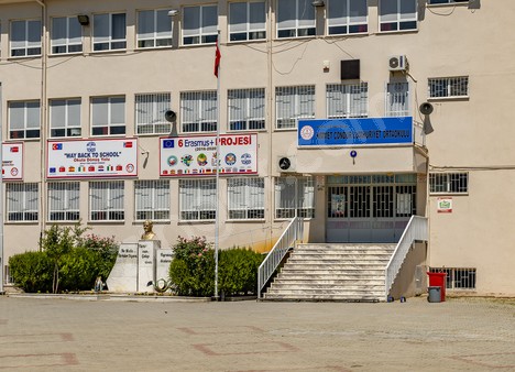 Himmet Çondur Cumhuriyet Ortaokulu
