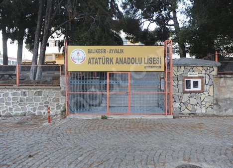 Ayvalık Atatürk Anadolu Lisesi