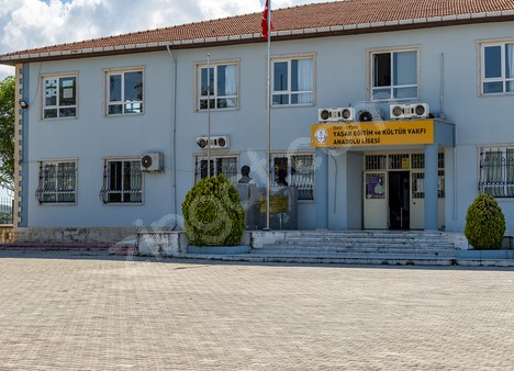 Yaşar Eğitim ve Kültür Vakfı Anadolu Lisesi