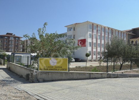 Havran Anadolu Lisesi